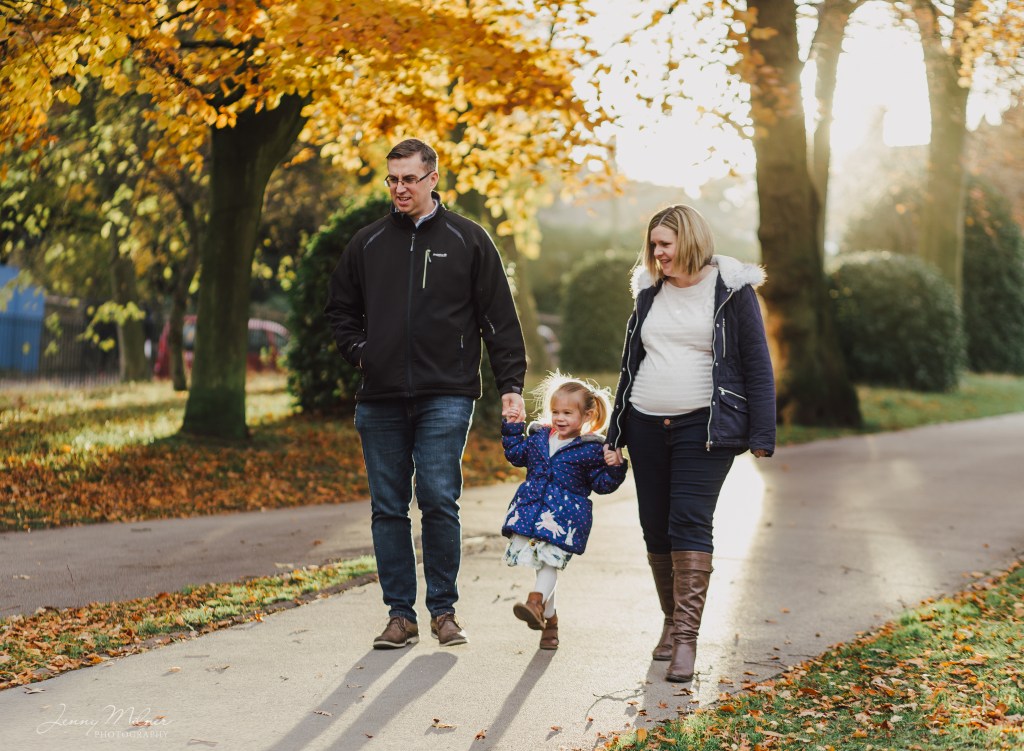 huddersfield outdoor fun family photography greenhead park